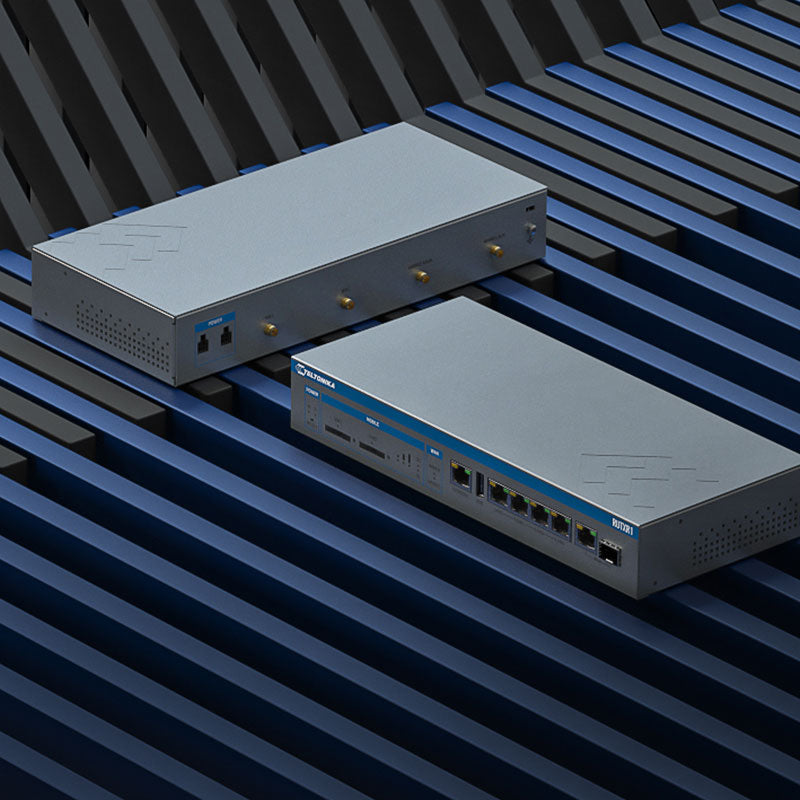 RUTXR1 LTE CAT6 Rack Router